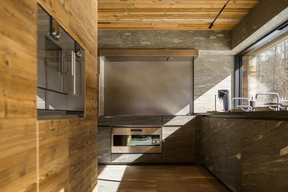 cuisine-chalet-vieux-bois-pierre-vals0002